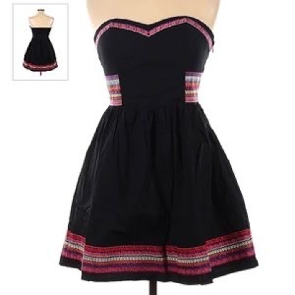 Aryeh strapless embroidered mini dress women’s sz medium